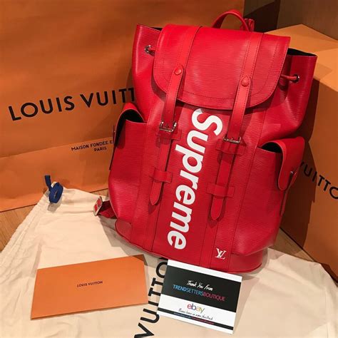 louis vuitton supreme pouch